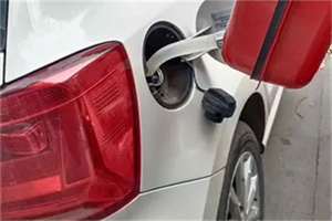 京口24小时救援车收费标准