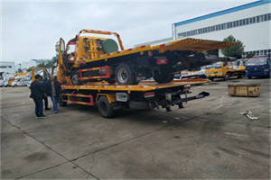 京口同城汽车补胎